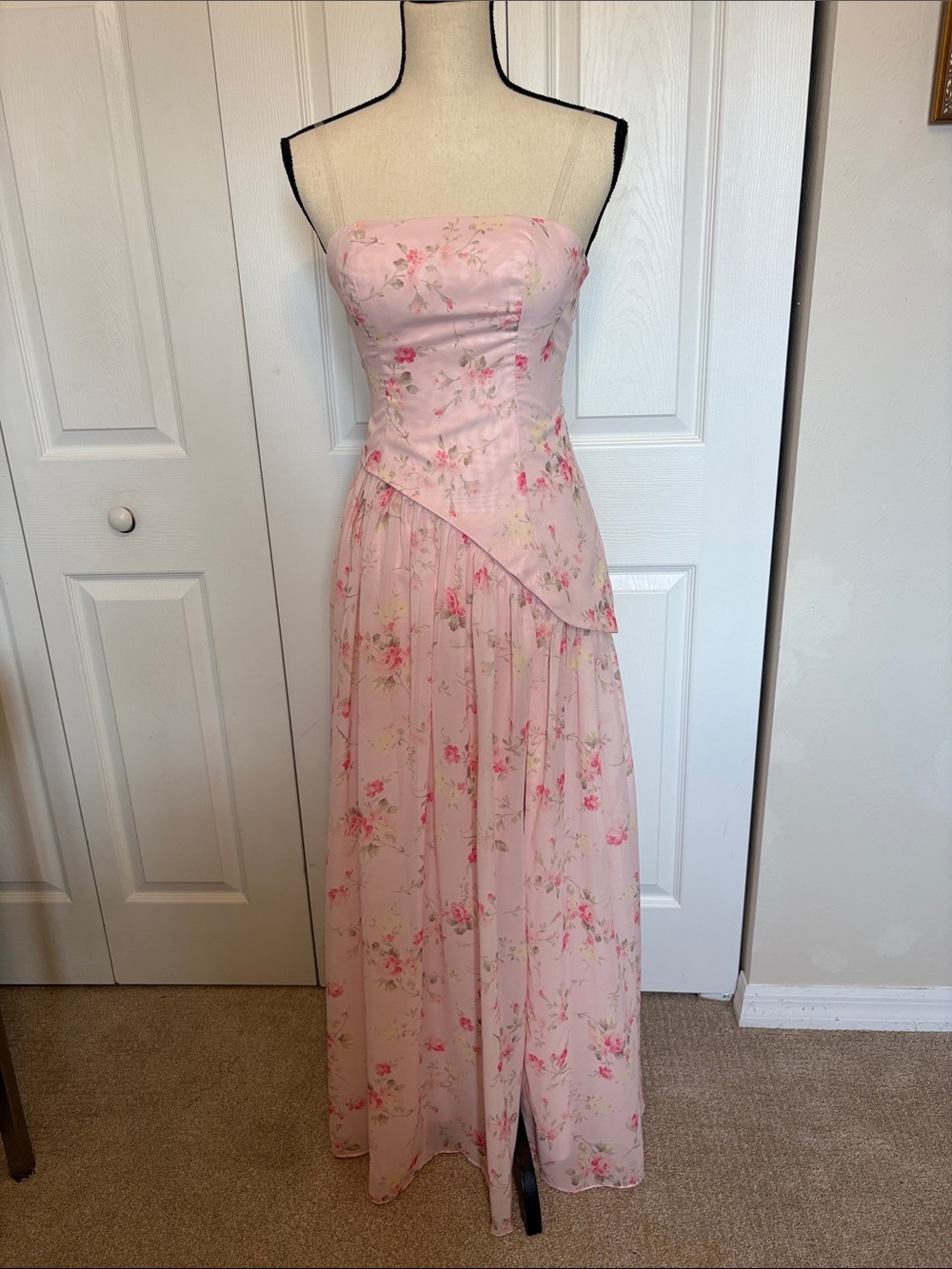 NWT Pink Floral Corset Maxi Formal Gown | Lace Up Back & High Slit | Size 0